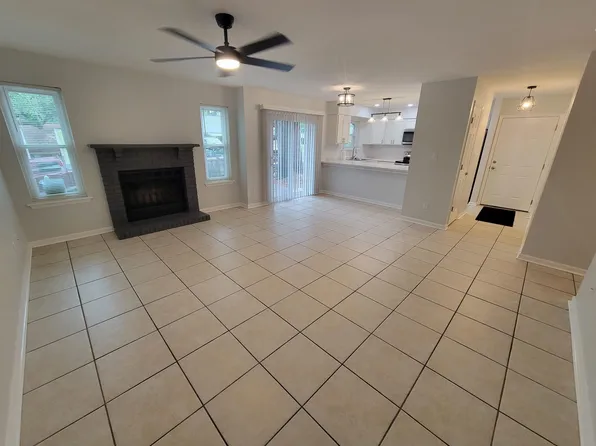 1596 Misty Garden Way, Tallahassee, FL 32303