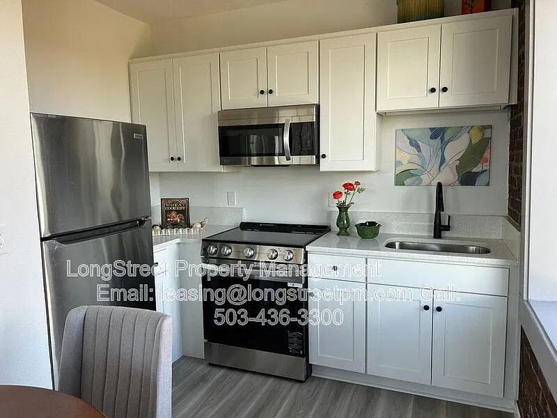 1 bed, 1.0 bath, 411 sqft, $1,395 — Photo 3