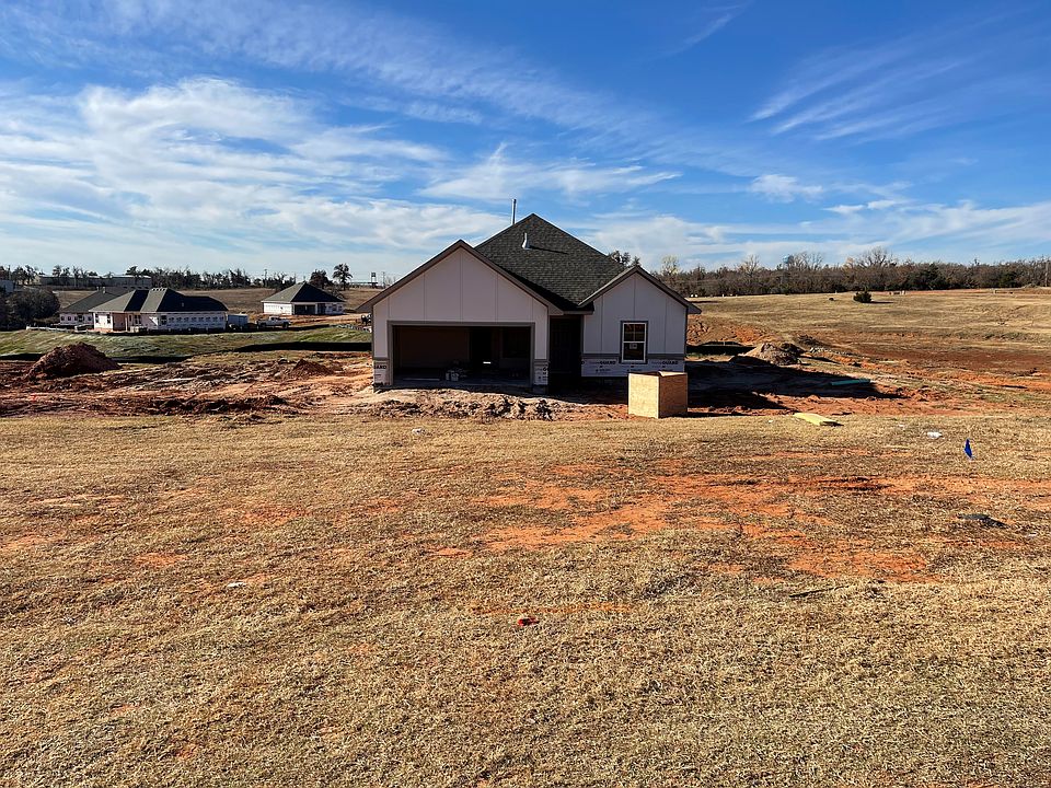 2nd image of 4501 Smokestack Rd