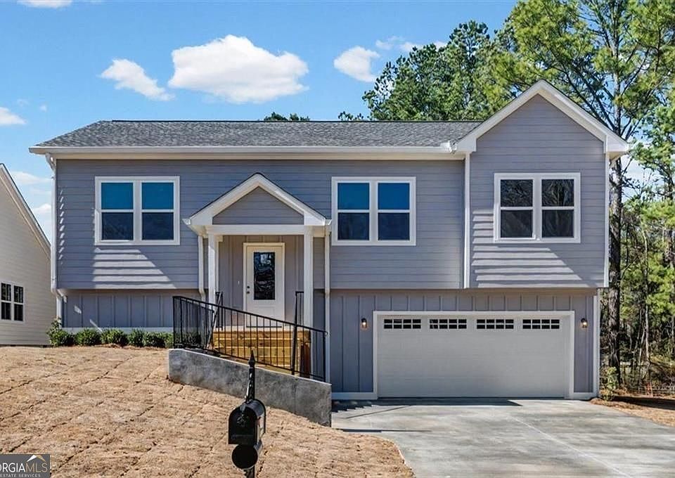 1st image of 46 Dogwood St NE