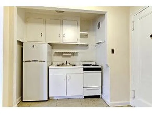 Sold by Coldwell Banker Reliable Real Estate | media 16