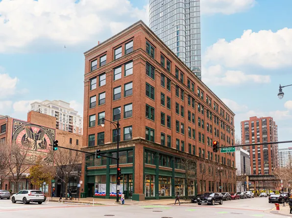 900 S Wabash Ave APT 505, Chicago, IL 60605