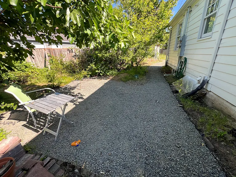 3219 N Willamette Blvd — Photo 8
