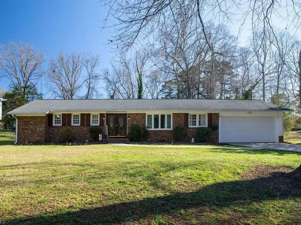 412 Belmont Dr, Archdale, NC 27263