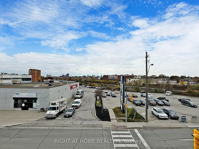 630 Rogers Rd #14 — Photo 29