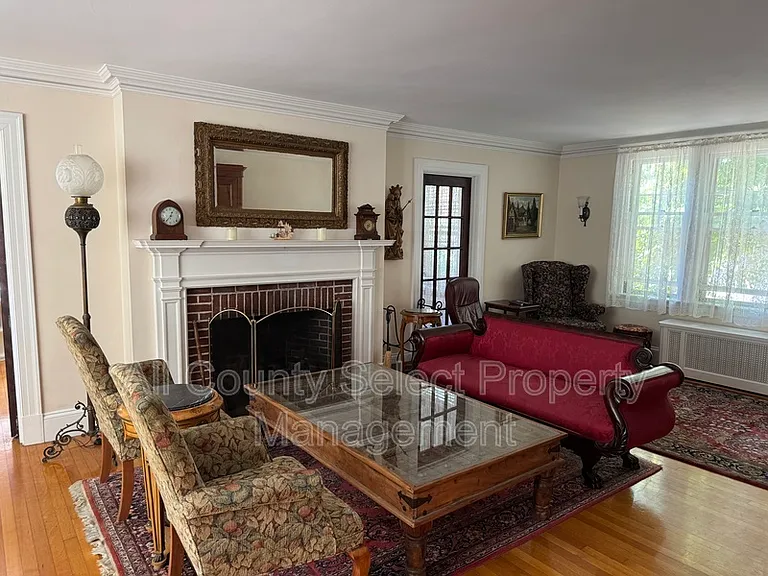 38 Baker Ave — Photo 24