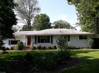 565 Rehwinkle Rd, Northfield, OH 44067
