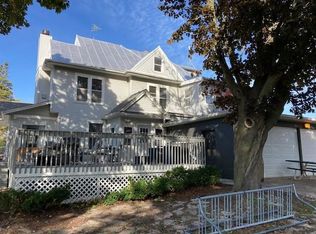 204 W Main St, Sun Prairie, WI 53590