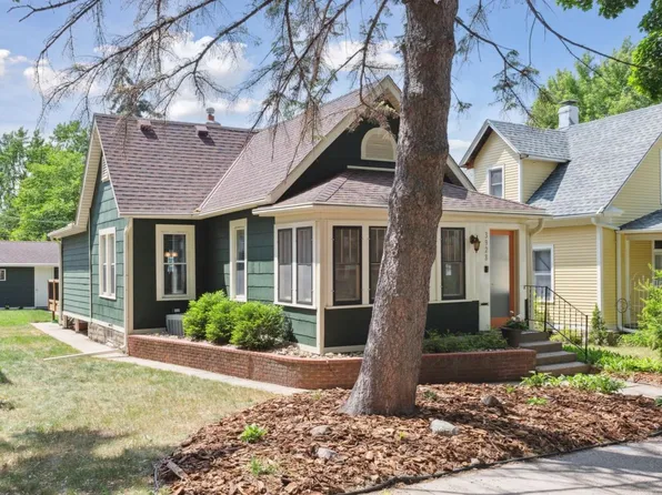 3928 37th Ave S, Minneapolis, MN 55406