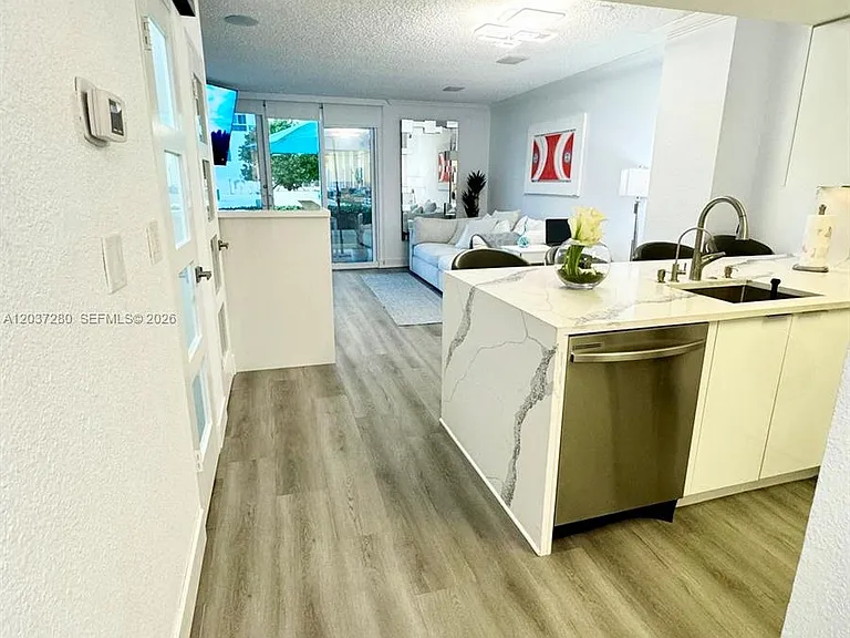 2501 S Ocean Dr #L14 — Photo 12