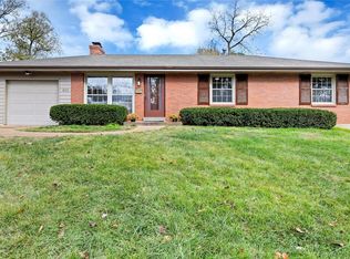 830 Fairdale Ave, Saint Louis, MO 63119