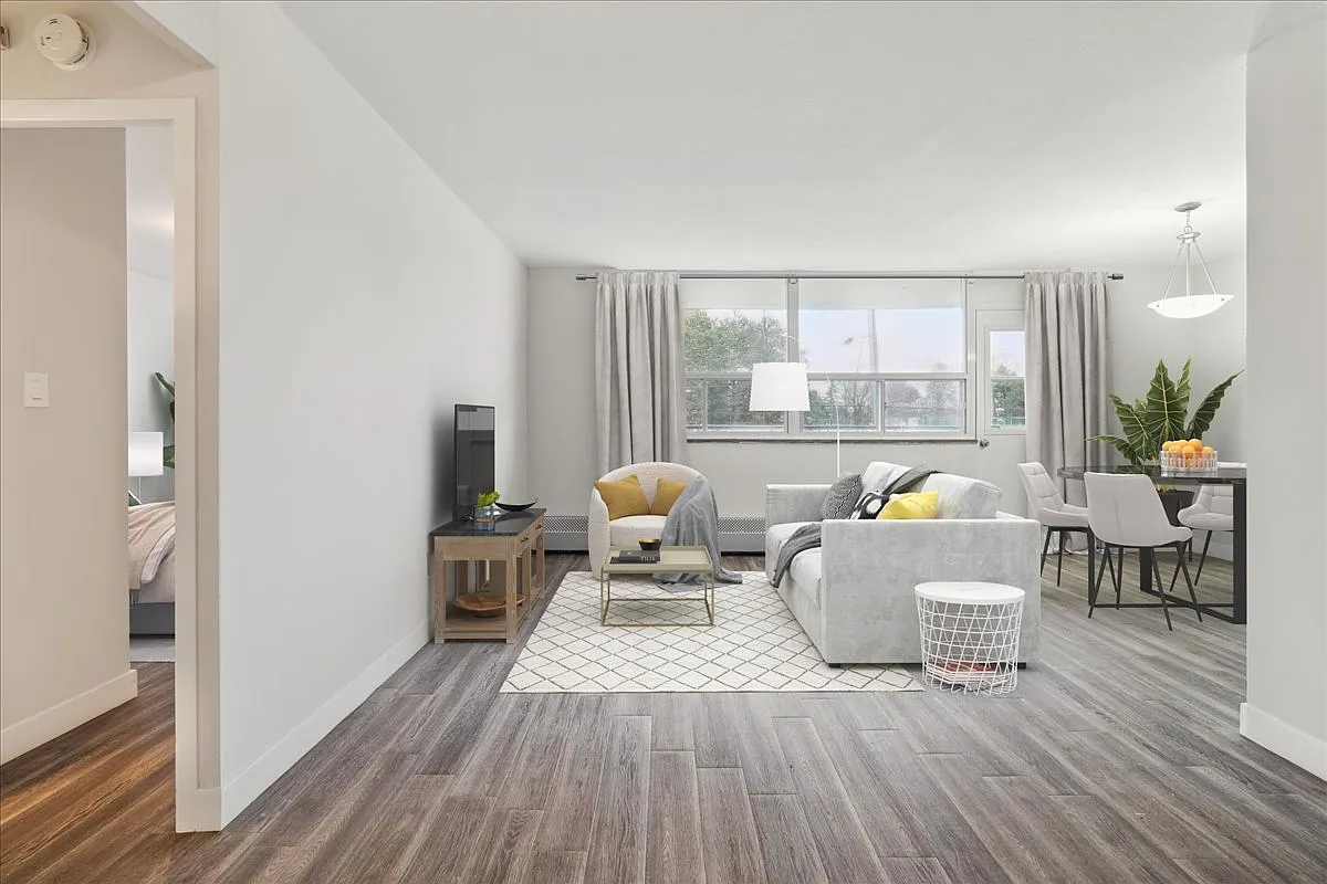 McCowan Apartments — Photo 4