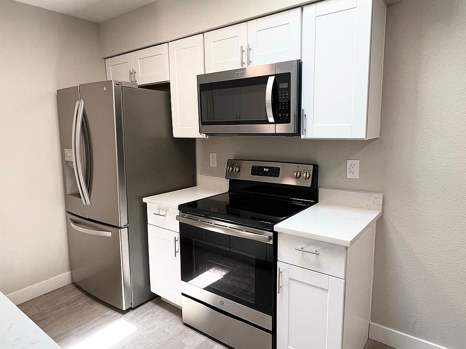1st image of 20401 N 3rd Dr Unit 2