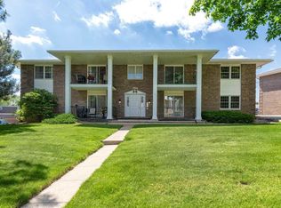 794 Russell Rd APT 4, Waterloo, IA 50701