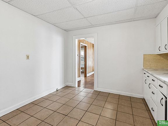 4th image of 1713 Lincoln St