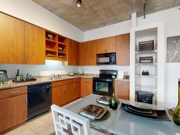 600 N 4th St APT 373