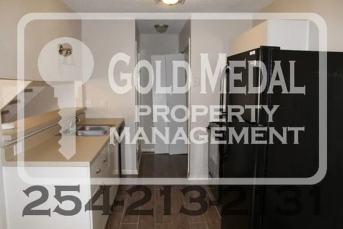 503 Longhorn Cir — Photo 8