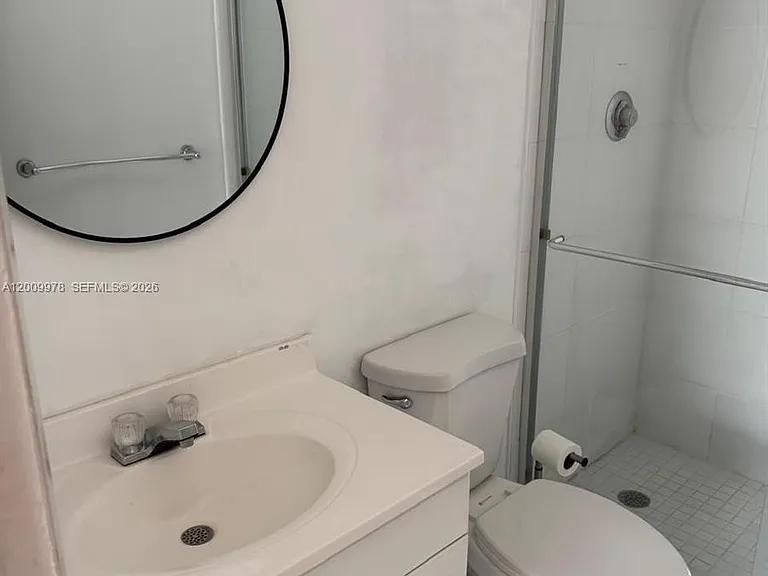 150 Ocean Lane Dr #6F — Photo 11