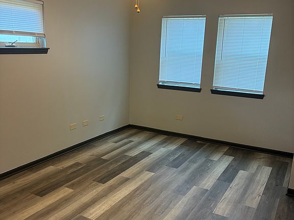 2nd image of 7916 S Parnell Ave #1
