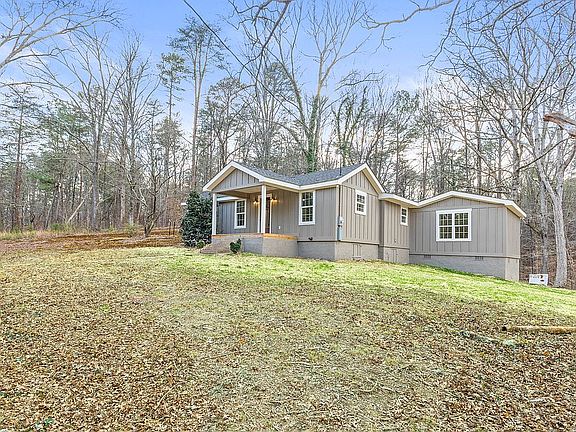 2nd image of 400 Lower Mill Creek Rd