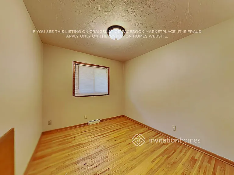 17477 Java Ct N — Photo 14
