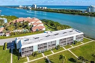 100 Waterway Rd #A306 — Photo 9
