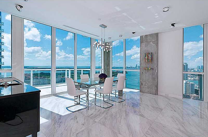 1st image of 50 Pointe Dr #3502