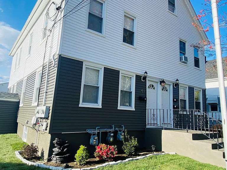 61 Charles St #2 — Photo 29