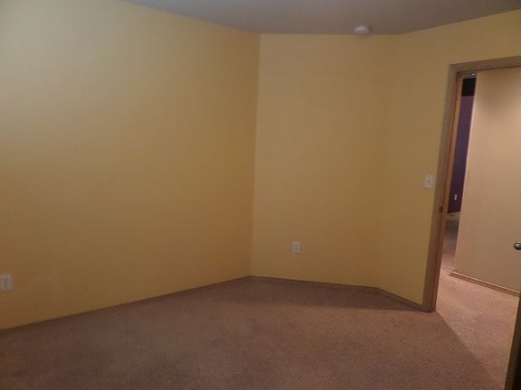 2nd image of 300 Concord St