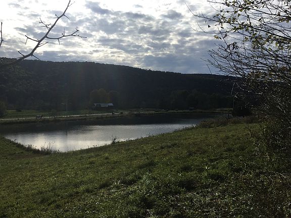 3rd image of 975 Route 224