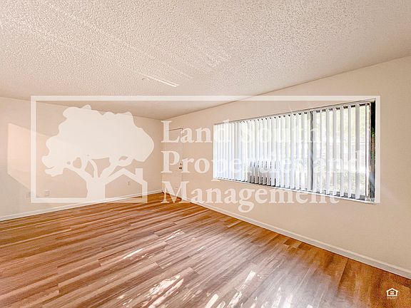 5th image of 124 Rosalynn Cir