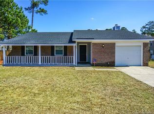 947 Rim Rd, Fayetteville, NC 28314