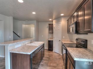 10036 W Lilllywood Dr, Boise, ID 83709