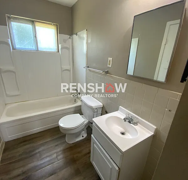 1401 Meeks St #B7 — Photo 8
