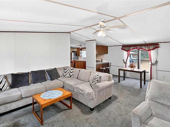 5th image of 14395 NE 50th Pl