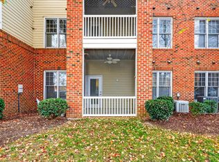 412 Waterford Lake Dr, Cary, NC 27519