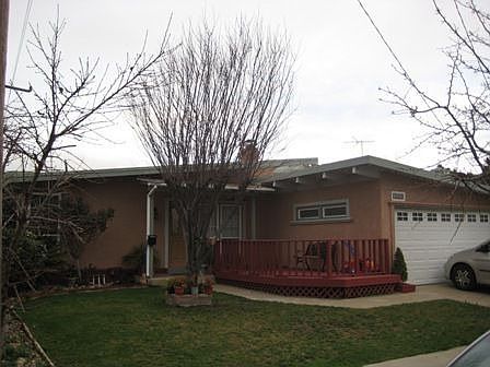 2nd image of 30458 Oakmont Way