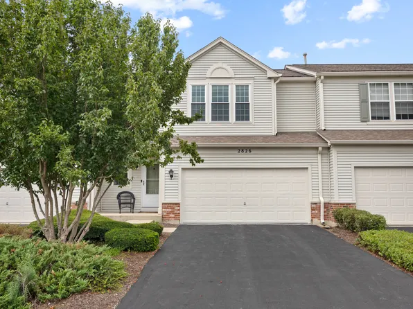 2826 Peachtree Cir, Aurora, IL 60502