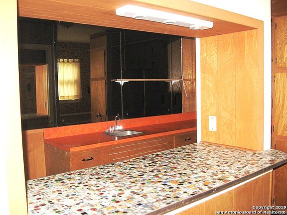 3rd image of 454 Granada Dr