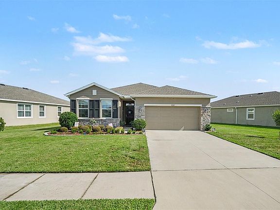 2nd image of 38387 SPRINGHEAD LN