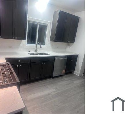 5th image of 11361 S Hermosa Ave