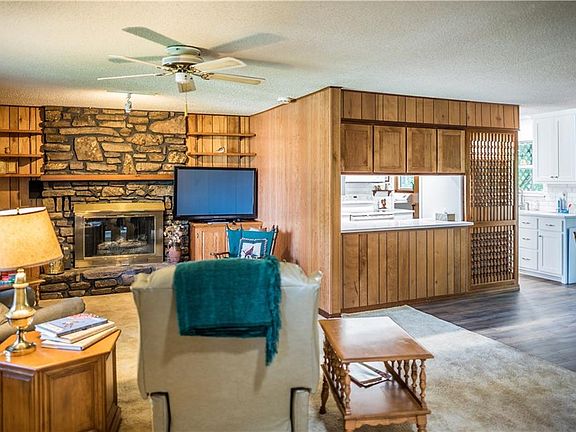 4th image of 17 Chapel Ln