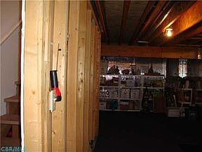 4th image of 471 Bren Dr