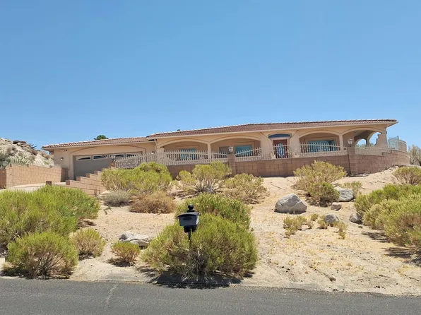 6207 Red Bluff Ave, Yucca Valley, CA 92284