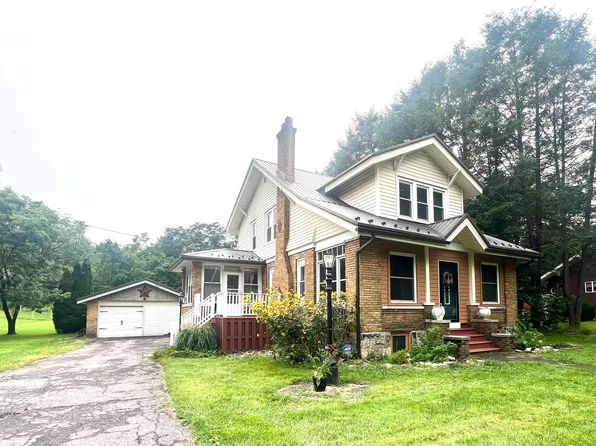 1021 58th St, Altoona, PA 16601