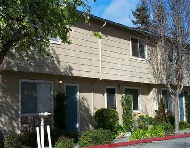 1st image of 22559 Colton Ct Unit 0
