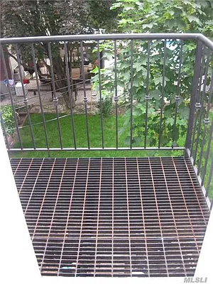 Rented by Berkshire Hathaway HomeServices Laffey International Realty | media 14