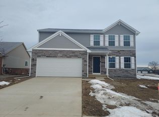 950 Lancaster St, Lapeer, MI 48446