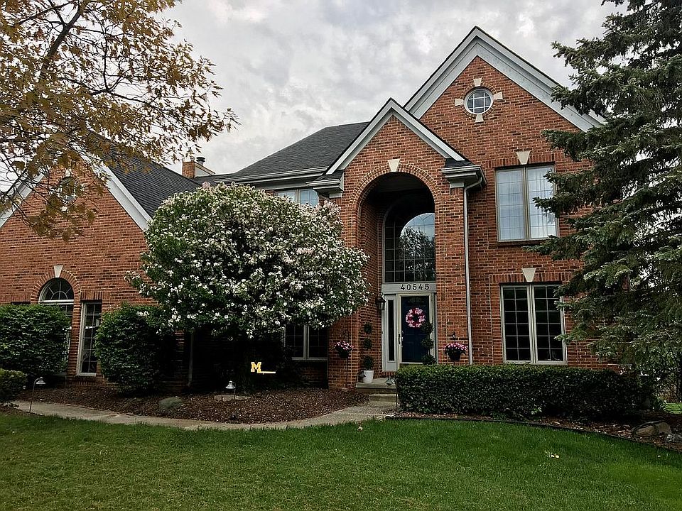1st image of 40545 Coachwood Cir