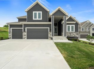 11573 S Zarda Dr, Olathe, KS 66061